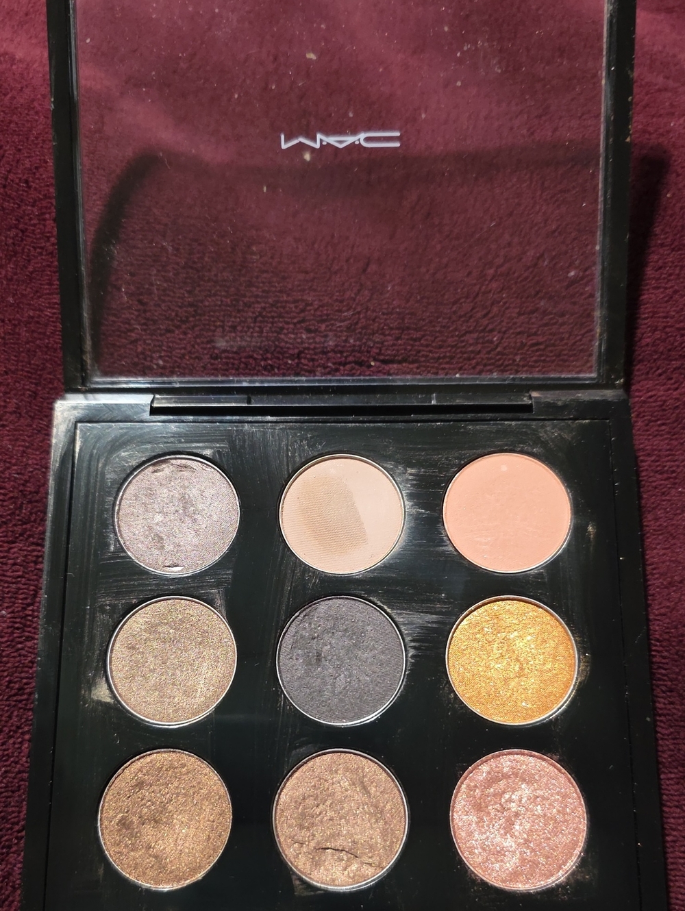 MAC Cosmetics Neutral Brown & Gold 9-Color Eyeshadow Palette